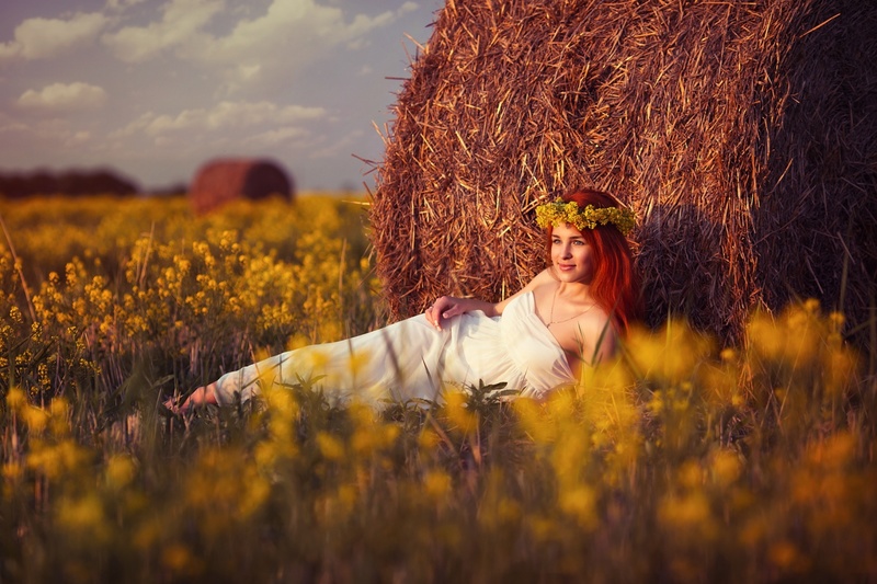 Female model photo shoot of Kate Baskova in field