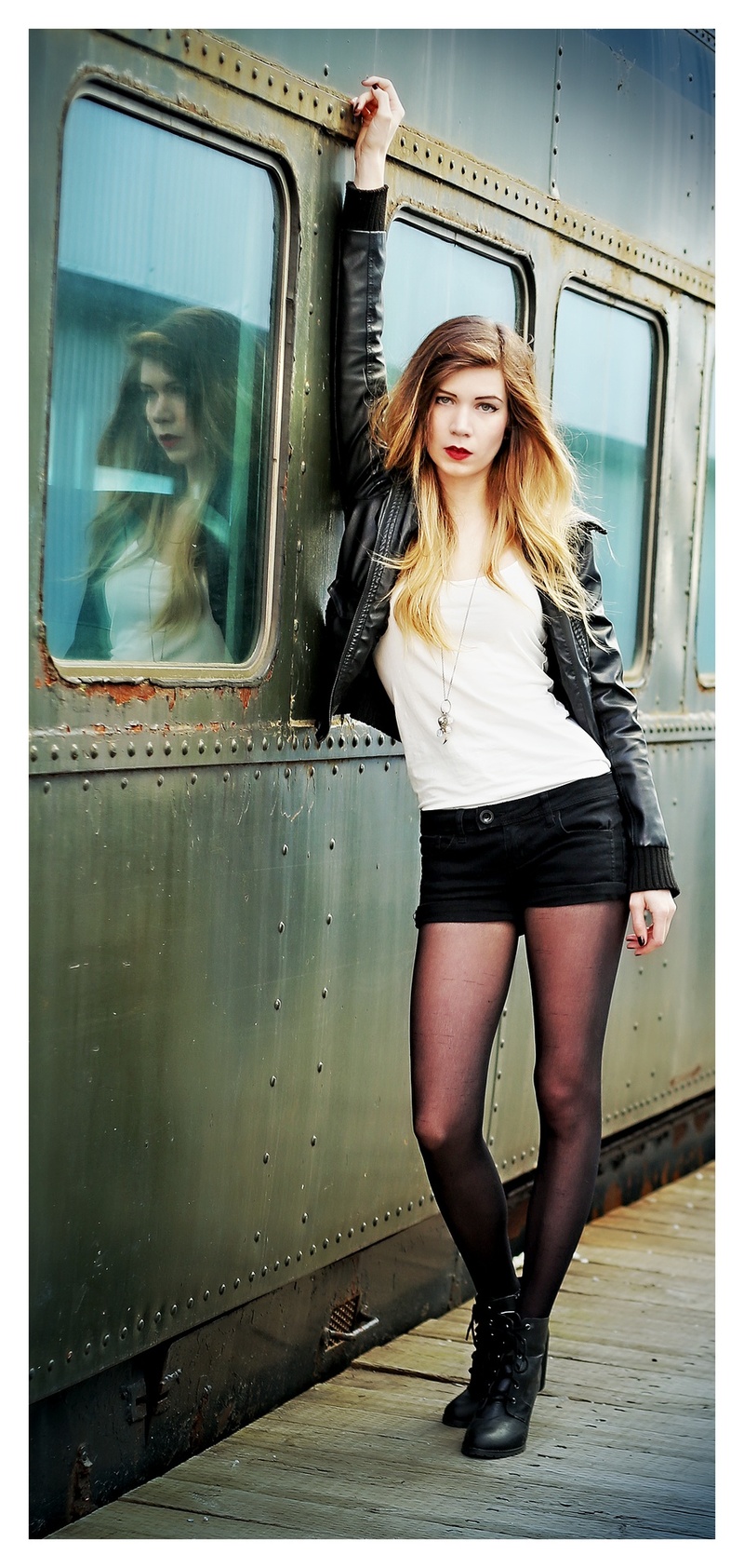 Female model photo shoot of Tawnie Lucas by Dean Allen