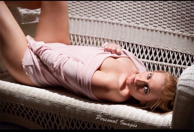 Female model photo shoot of Lauren Elizabeth by Personal Images in Little Rock