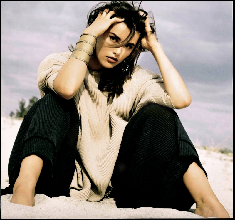 Female model photo shoot of Dianne O in Palm Desert