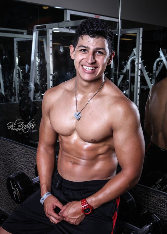 Male model photo shoot of Anthony Vasquez 