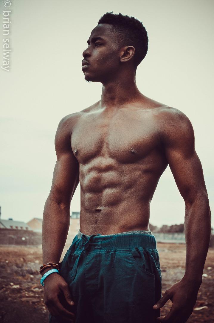 Male model photo shoot of Dapo