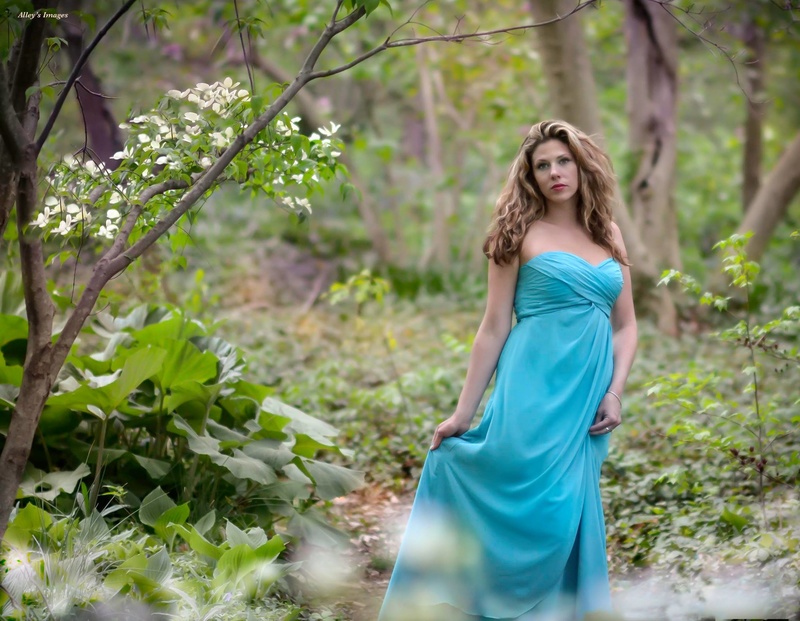 Female model photo shoot of angel_nicole in Marian Coffin Gardens at Gibraltar in Wilmington, DE