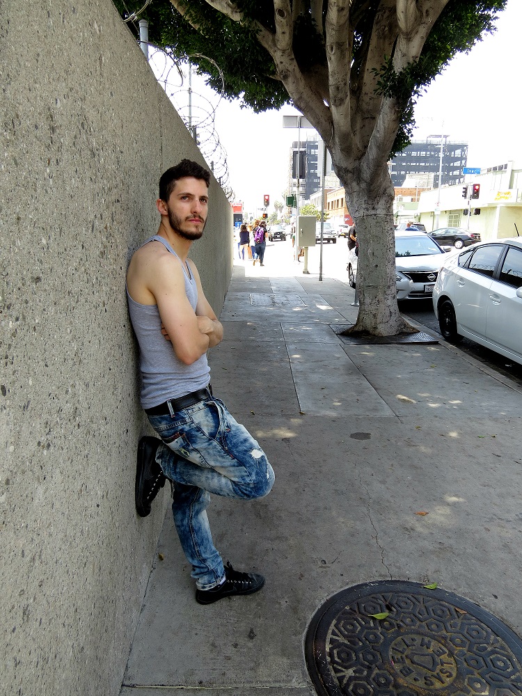 Male model photo shoot of Diego92 in Los Angeles