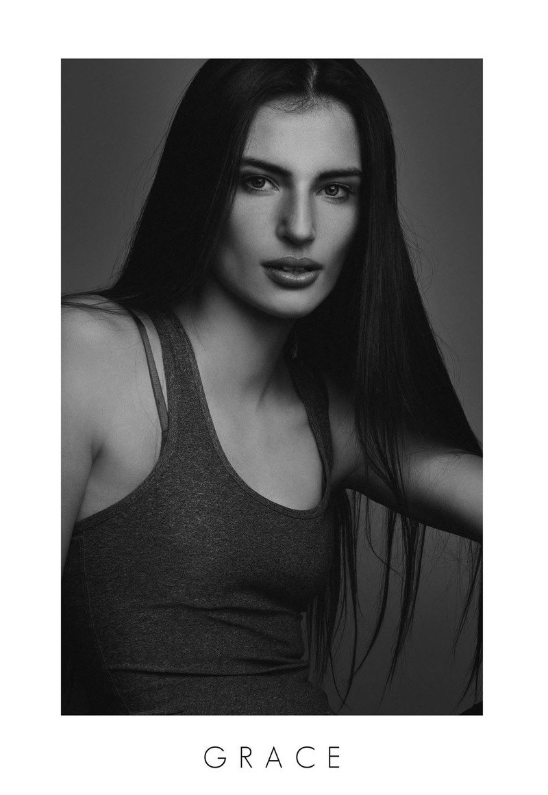 Female model photo shoot of gracie_lou