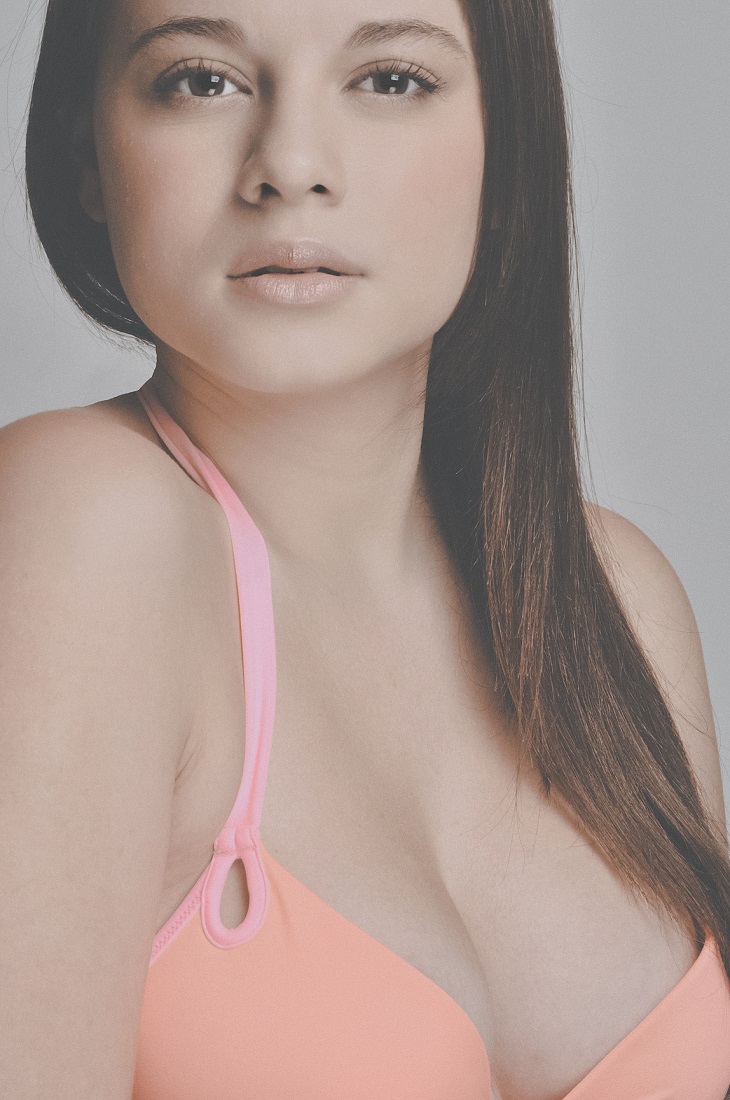 Female model photo shoot of Stephanie_Perez