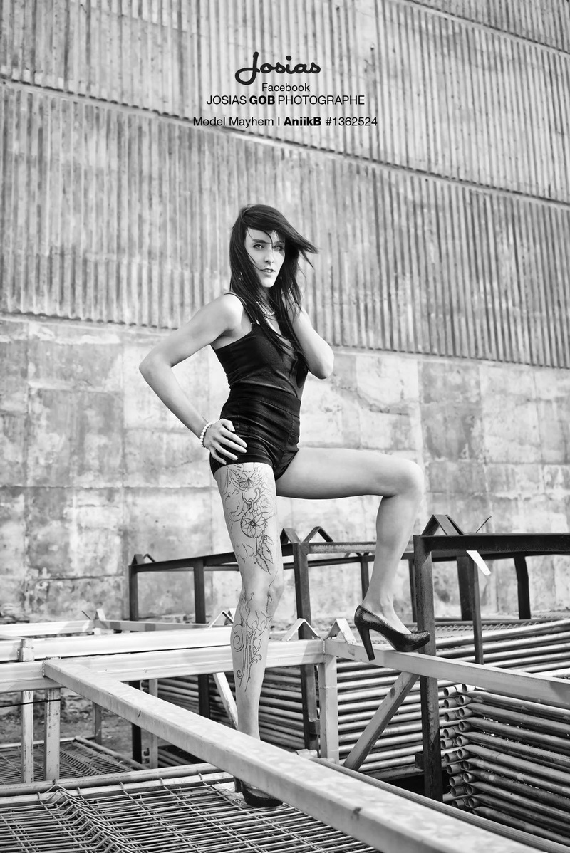 Female model photo shoot of AniikB by Josias Gob