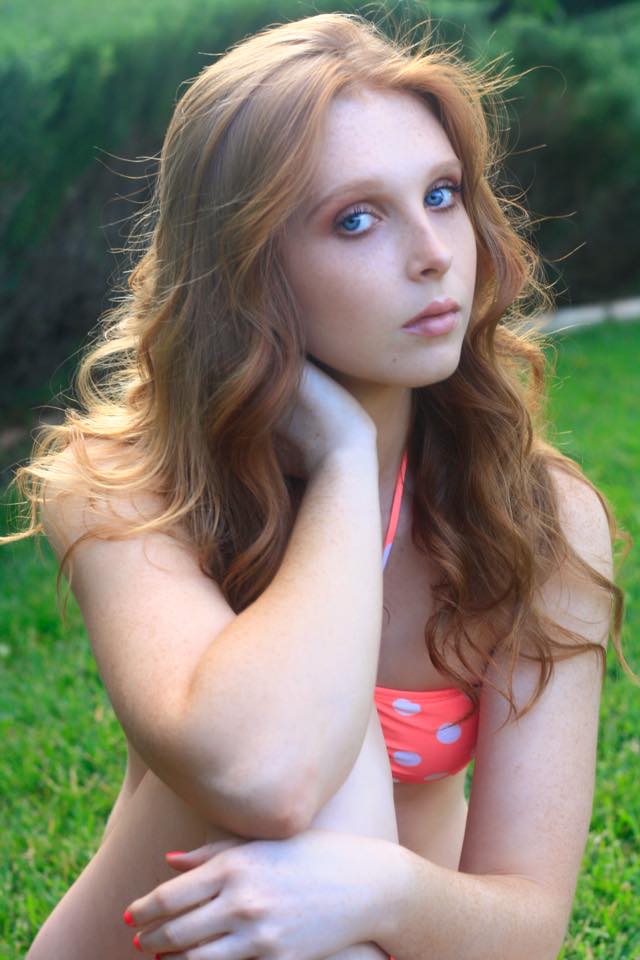 Female model photo shoot of Alexnicole4911