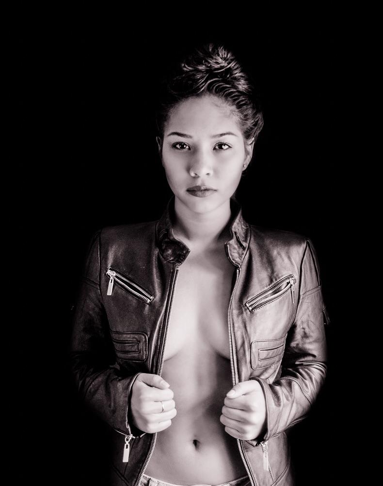 Female model photo shoot of Karla Gutierrez by loosebeautyphotography