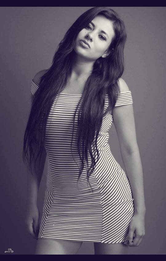 Female model photo shoot of Ari Gallegos