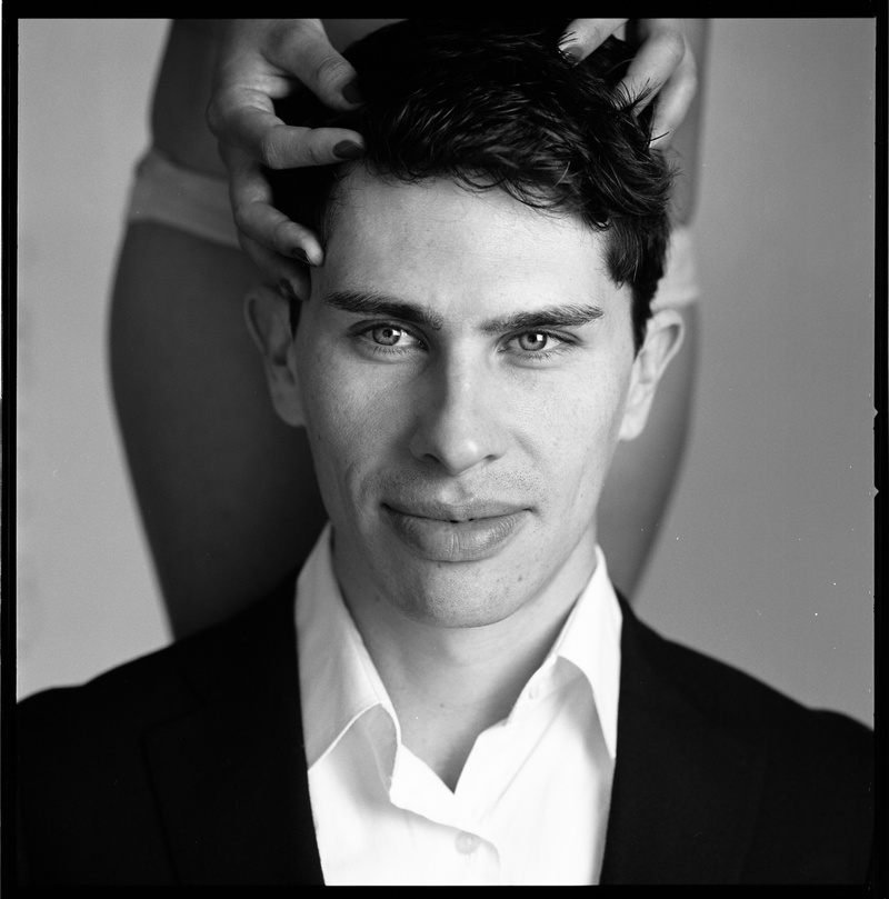 Male model photo shoot of Ivan David