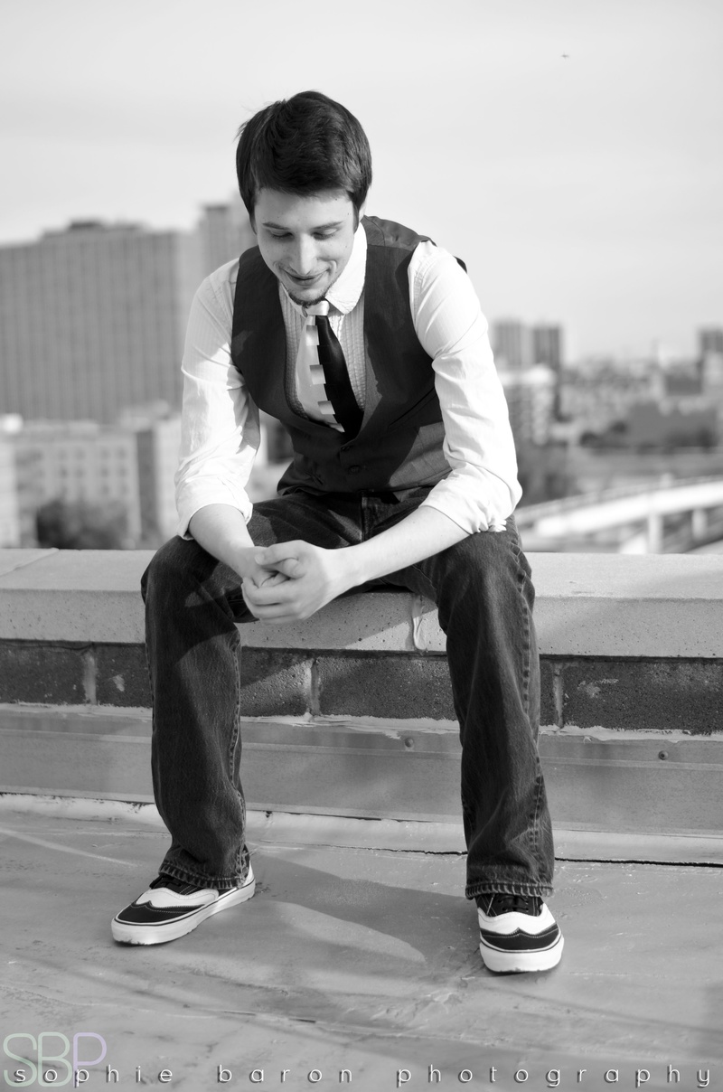 Male model photo shoot of Dylan Lane