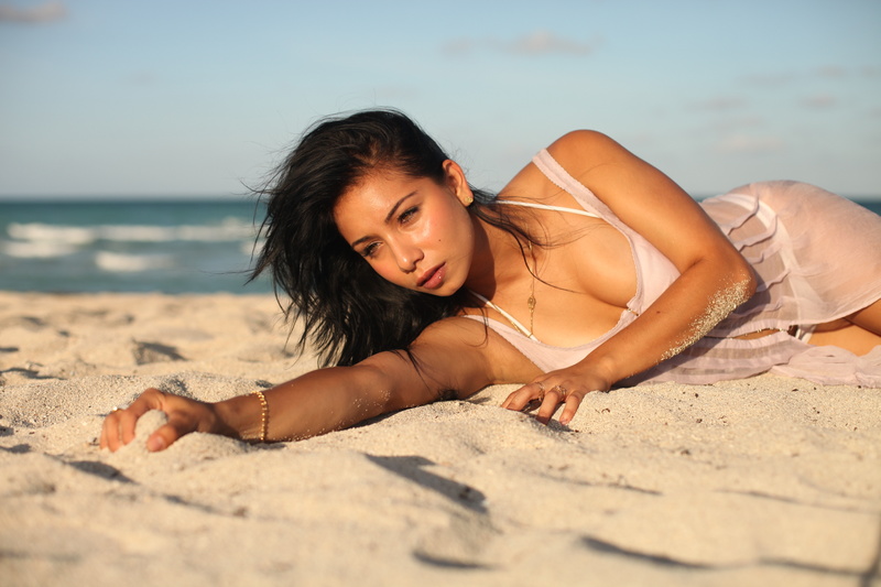Female model photo shoot of Erycka Cabrera