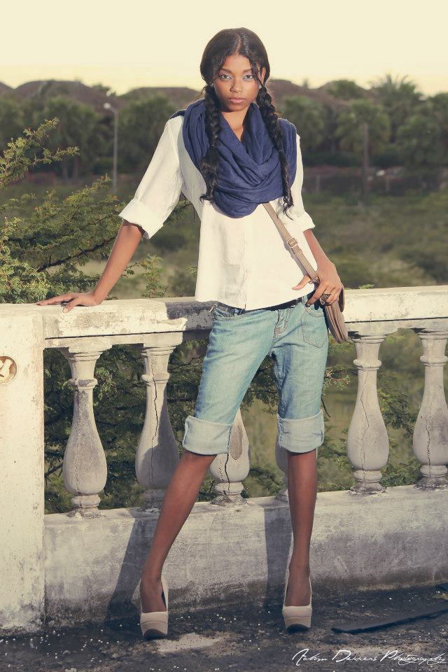 Female model photo shoot of Luciandra in Curacao