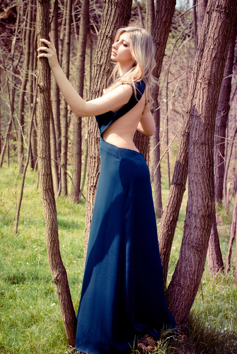 Female model photo shoot of sarainwonderland