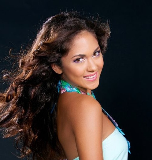Female model photo shoot of Herehia in Tahiti