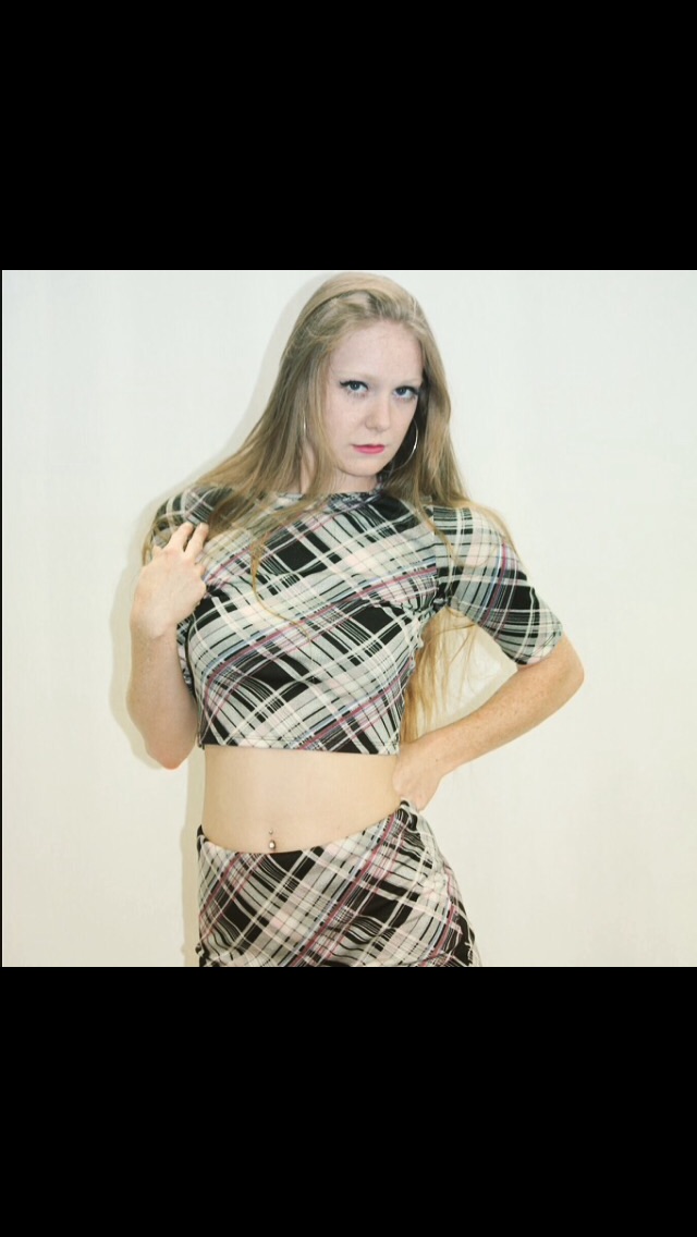 Female model photo shoot of MaryJaneMarilyn by CFIRob