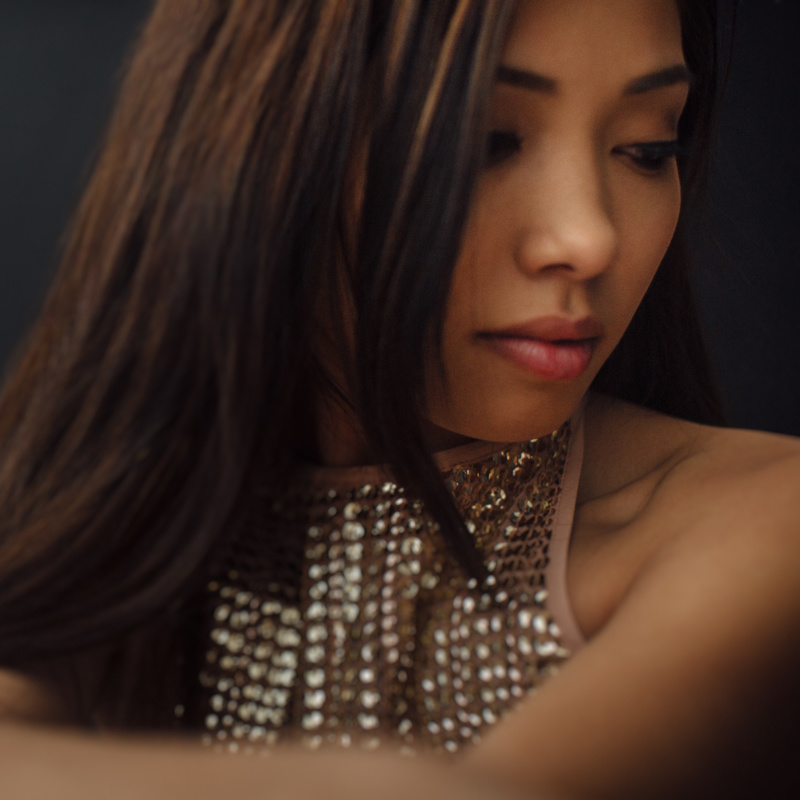 Female model photo shoot of Susie Qiu