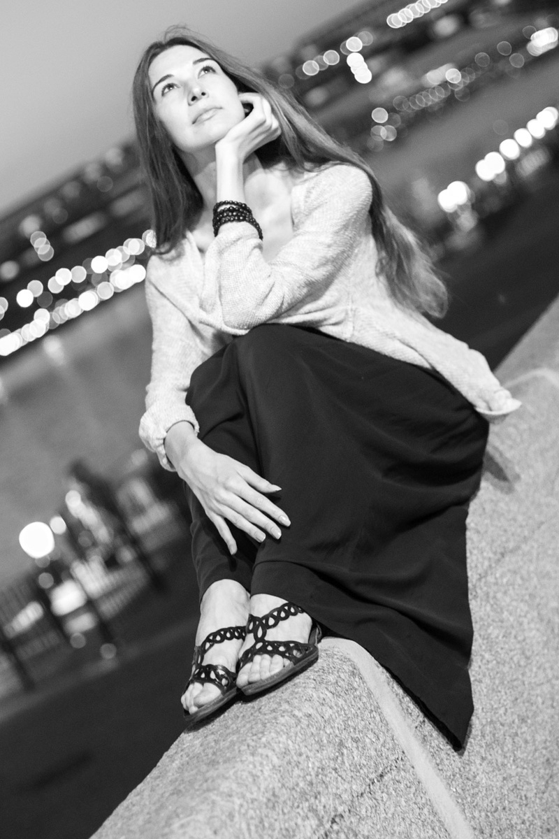 Male and Female model photo shoot of Ramo-Photo and Oksana Snow in Moscow