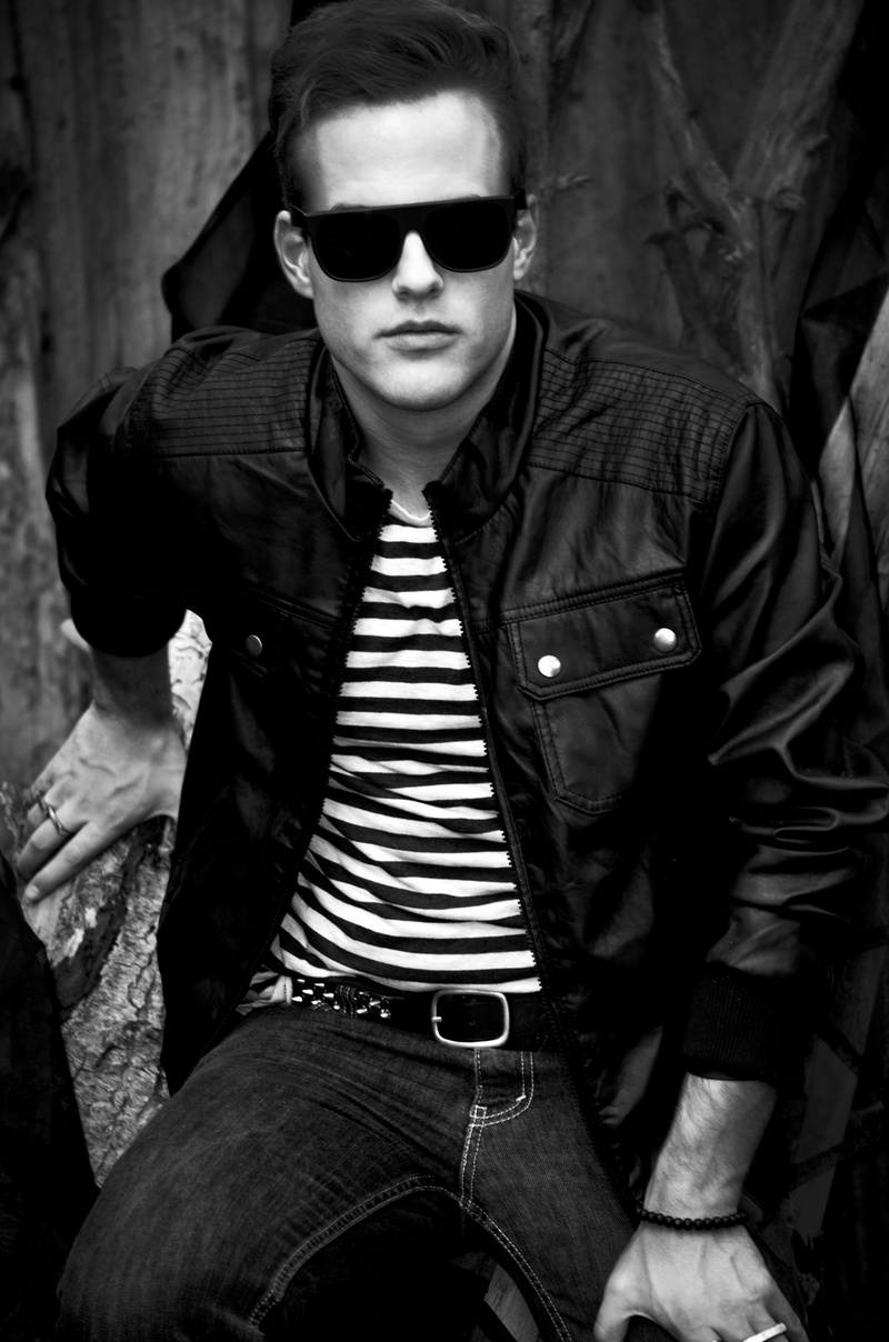 Male model photo shoot of Derek Cooper Photo
