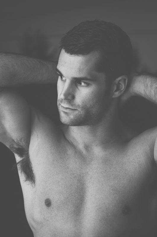 Male model photo shoot of Scott Hanna