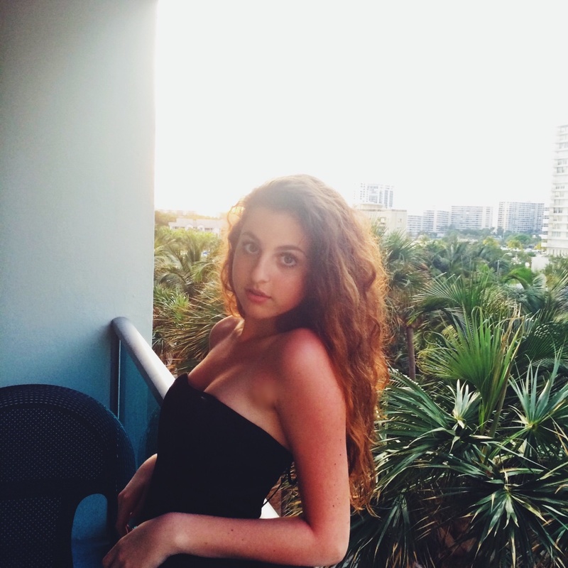 Female model photo shoot of ellinaberman in Miami