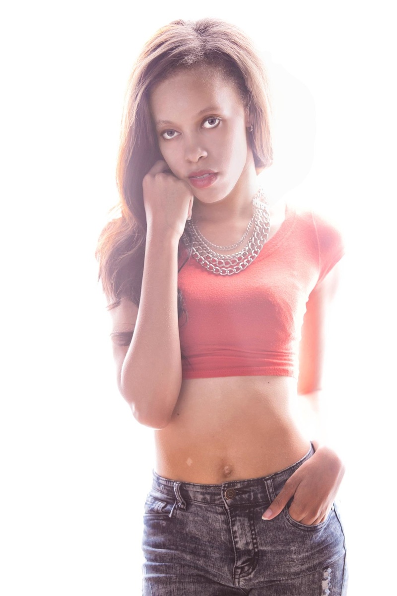 Female model photo shoot of Ashili Jaye by Illusions of light in Atlant
