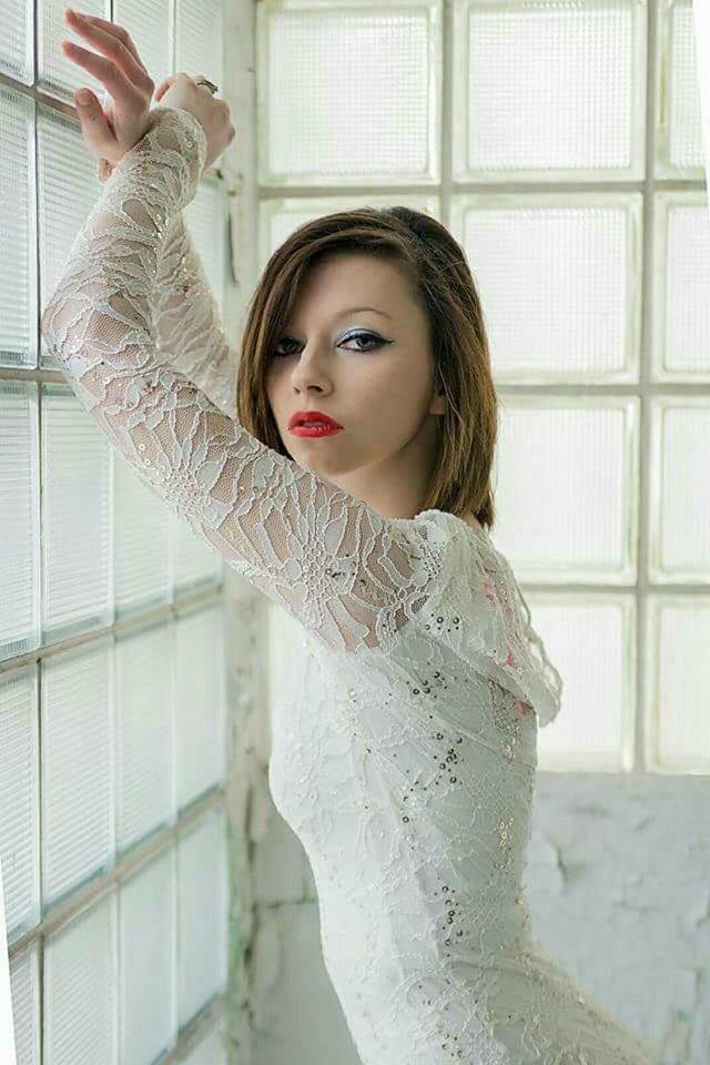 Female model photo shoot of lawsonhannah