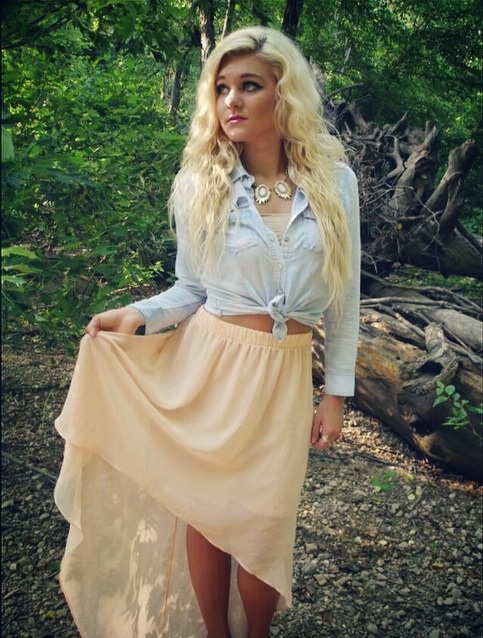 Female model photo shoot of CameronCWillis in Saline River, AR
