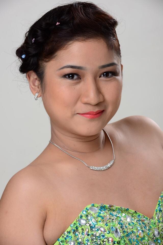 Female model photo shoot of Marilen1220 in Manila