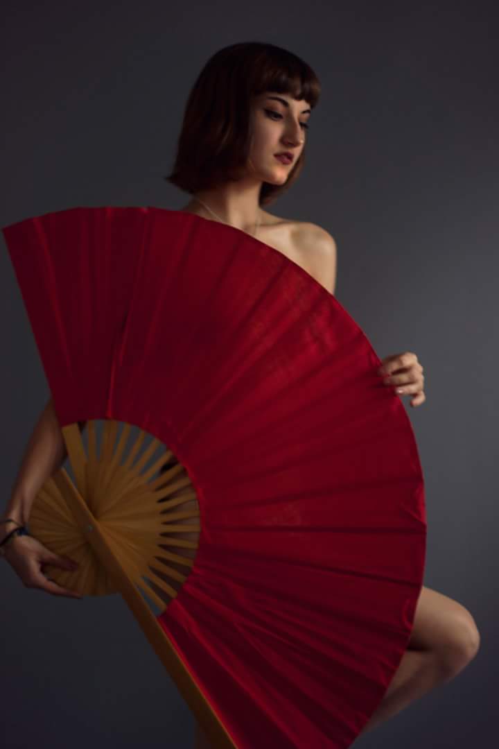 Female model photo shoot of Eva Nicole