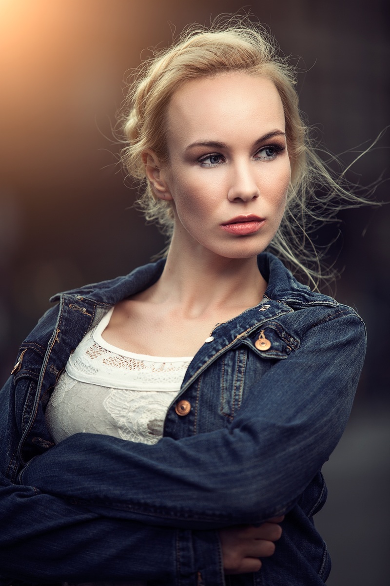 Female model photo shoot of Elma Bayliss by Joseph Kaminski 