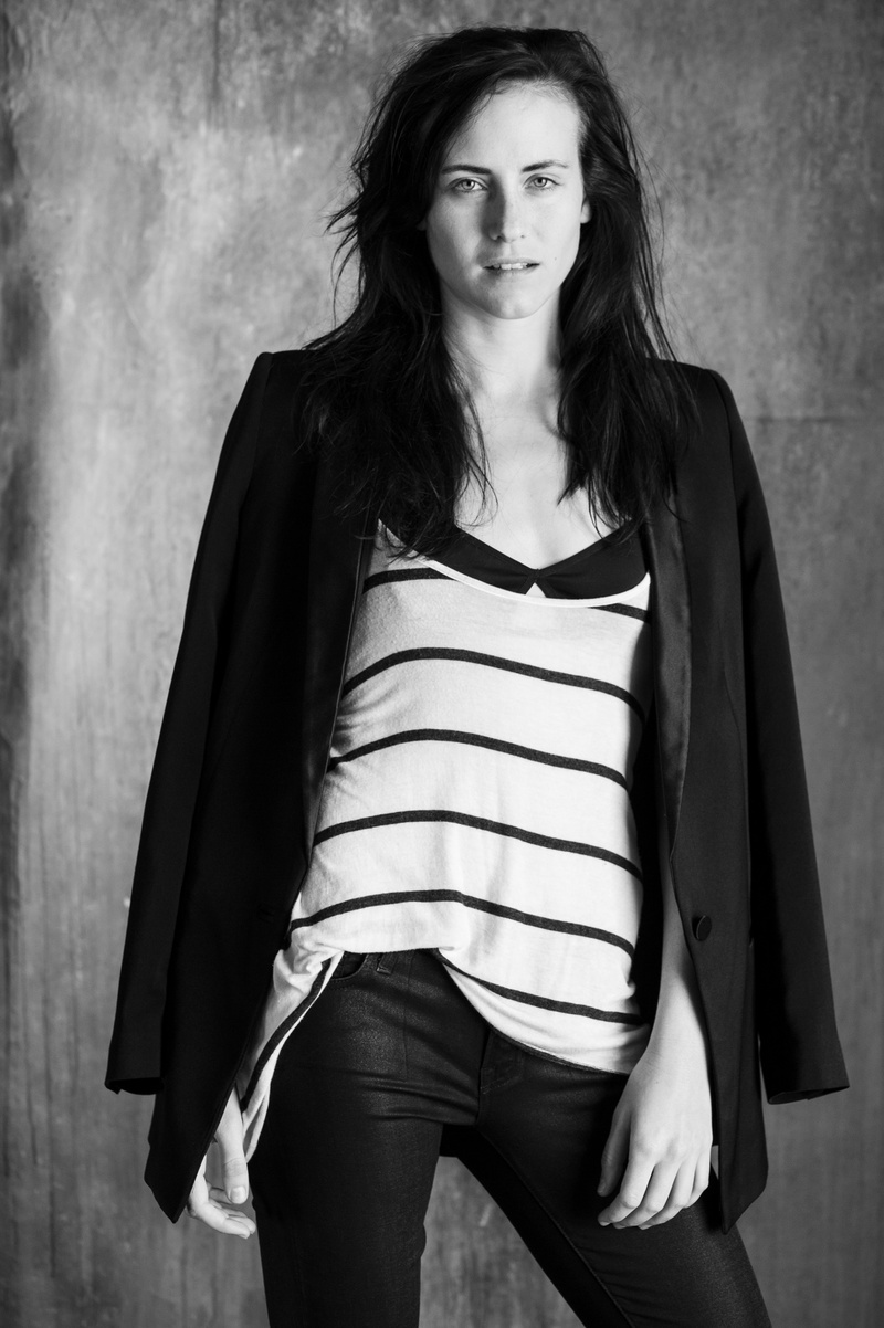 Female model photo shoot of AmandaPike