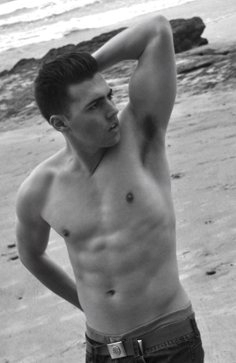 Male model photo shoot of Austin Aaro