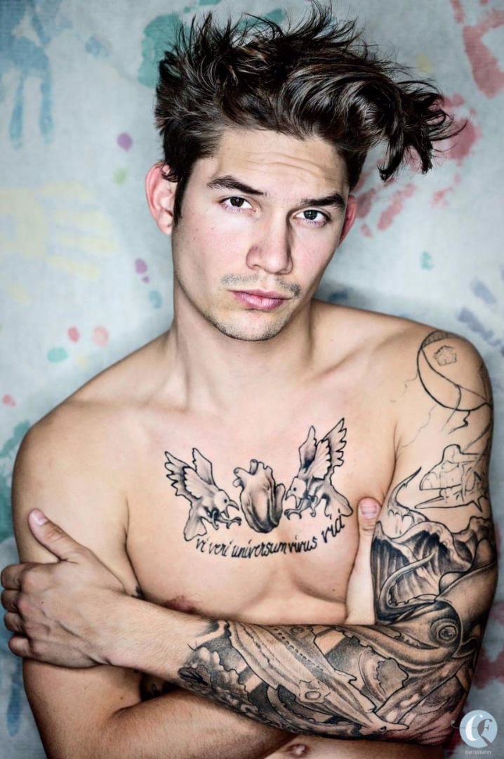 Male model photo shoot of Anthonylaf