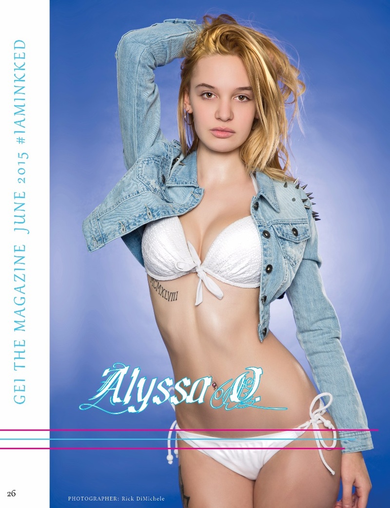 Female model photo shoot of Alyssa Oullette
