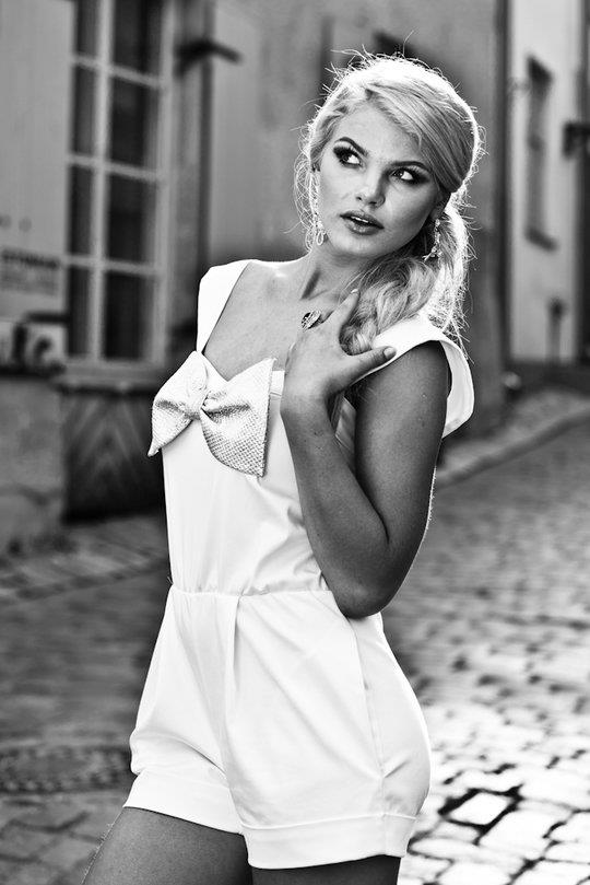 Female model photo shoot of EstonianSupermodel