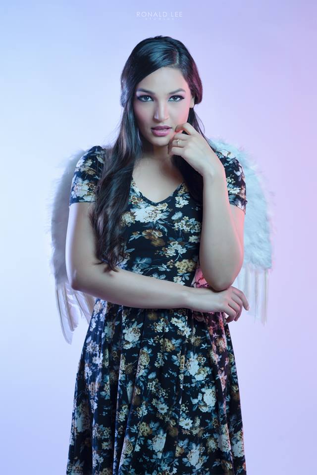 Female model photo shoot of Carla Ruiz