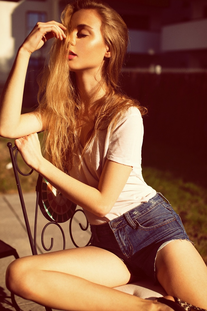 Female model photo shoot of bea_tamonica in Poland