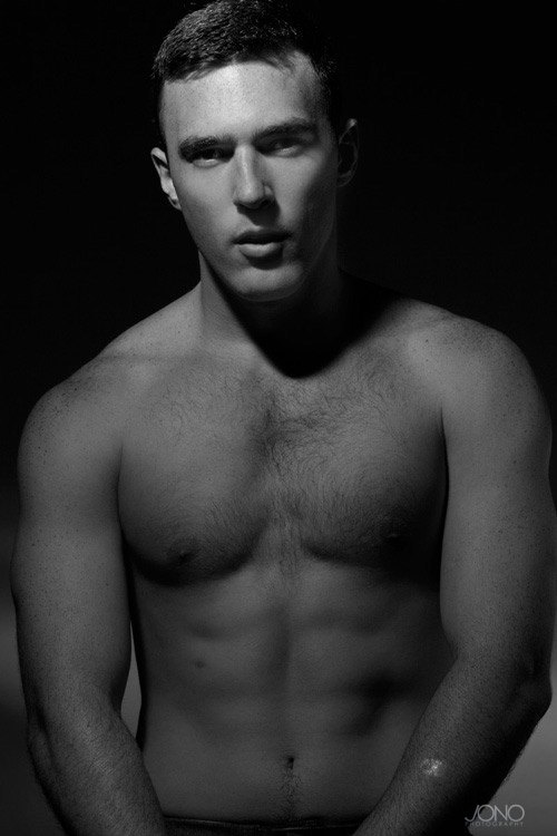 Male model photo shoot of Eric Angelo