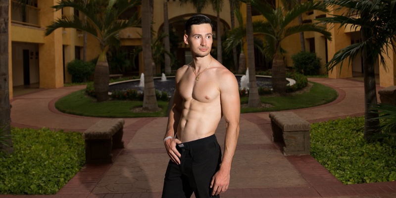 Male model photo shoot of Matt Bailey