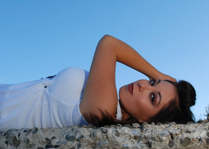 Female model photo shoot of Sjuarez2