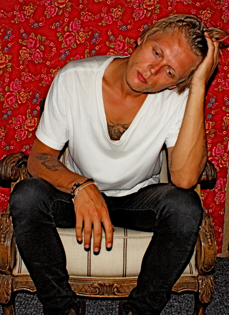 Male model photo shoot of Daniel Kruse in Denmark