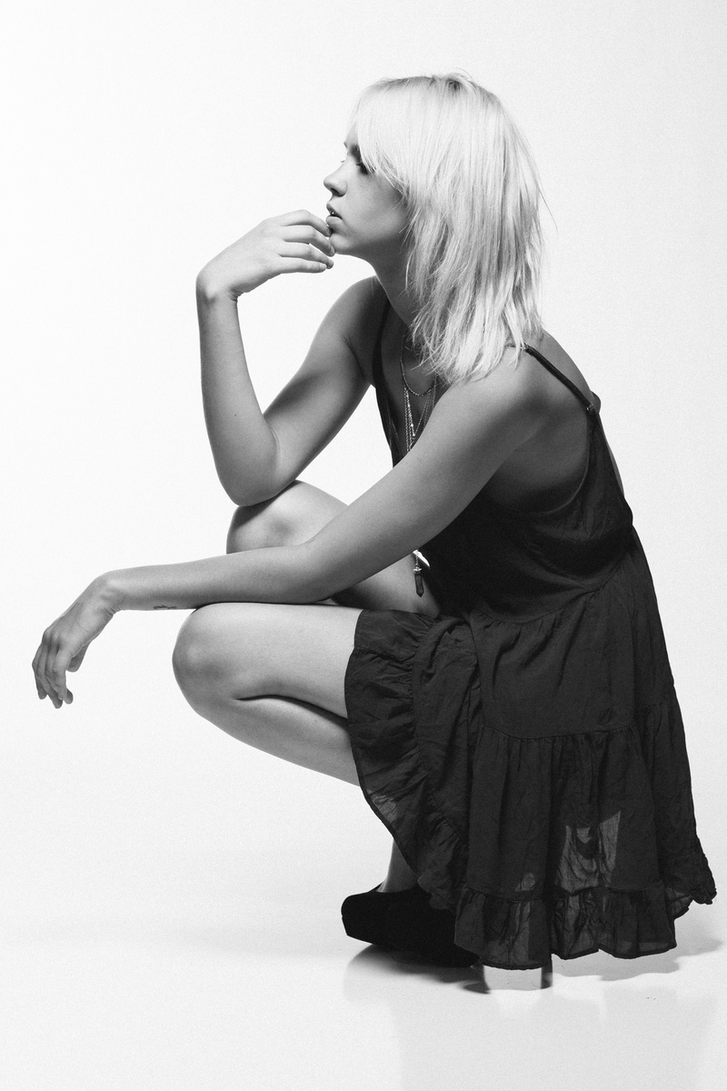 Female model photo shoot of Taylor Rydeen