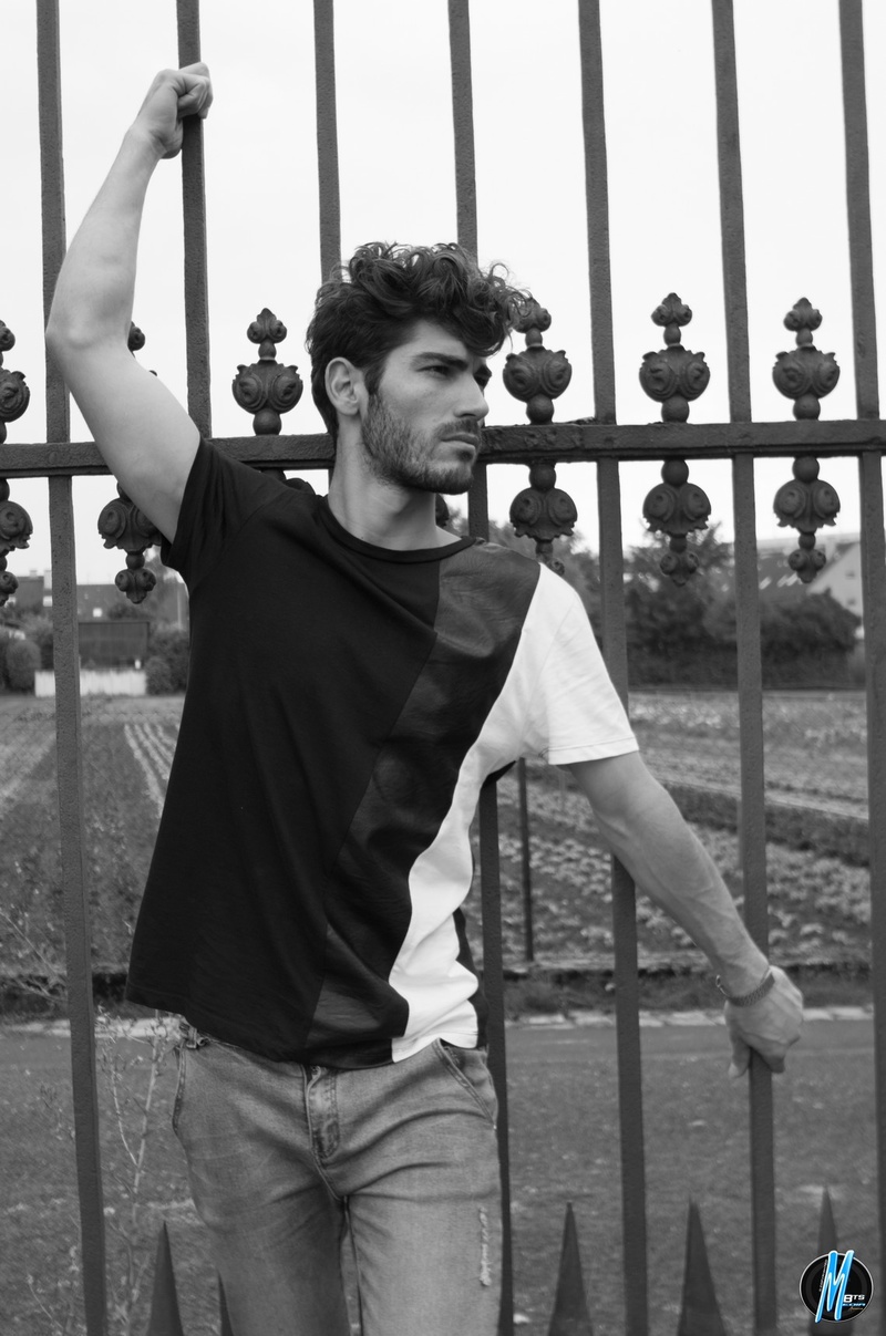 Male model photo shoot of ReImagine Media