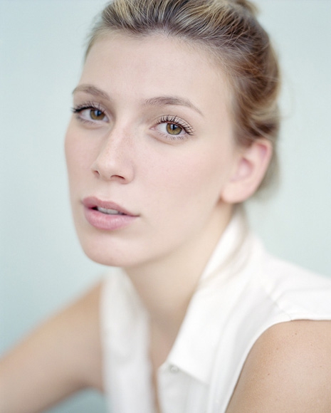 Female model photo shoot of elsvo