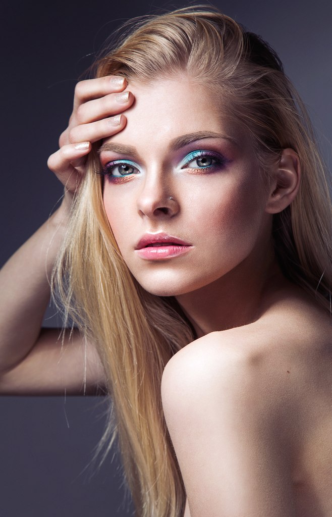 Female model photo shoot of Lilia Damanau