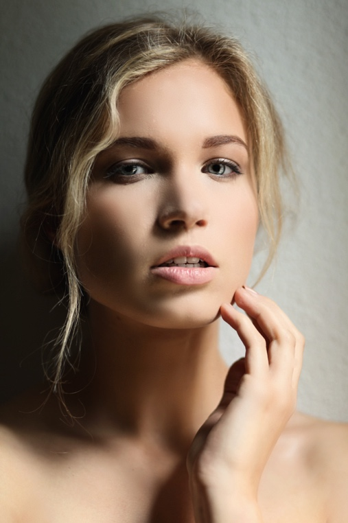 Female model photo shoot of StellaDorrestein