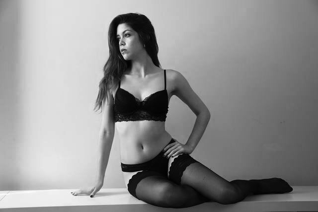 Female model photo shoot of Isabella Lima