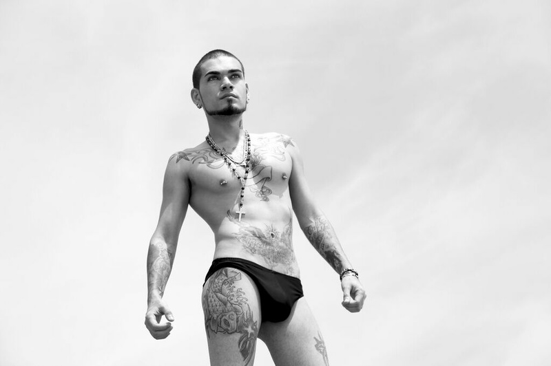Male model photo shoot of henry escobar 